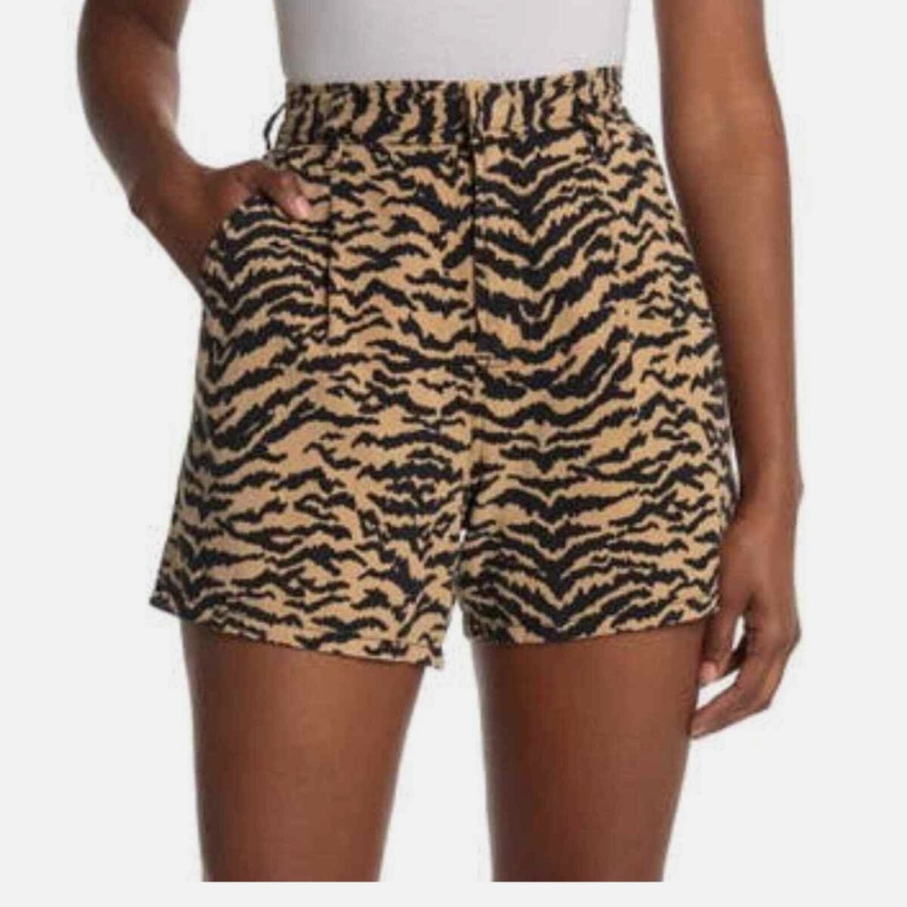Good American Tiger Zebra Print High Rise Shorts 7 / 4X
